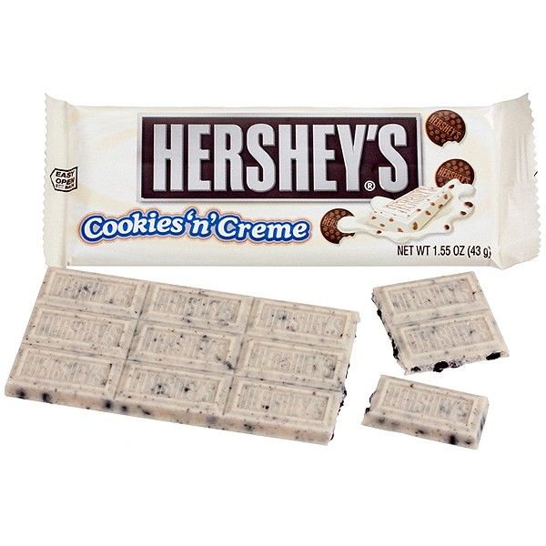 HERSHEY'S COOKIES AND CREAM UNPACKED