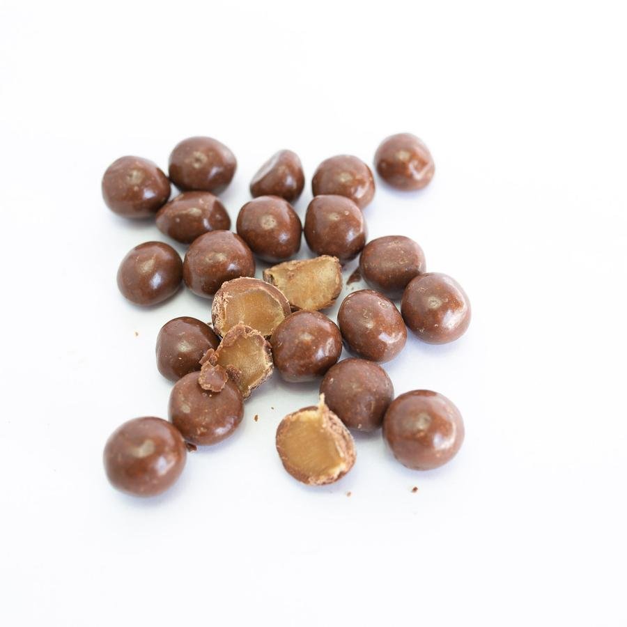 Theater Box Junior Caramels 3.6oz Box X 12 Units - CandyStation